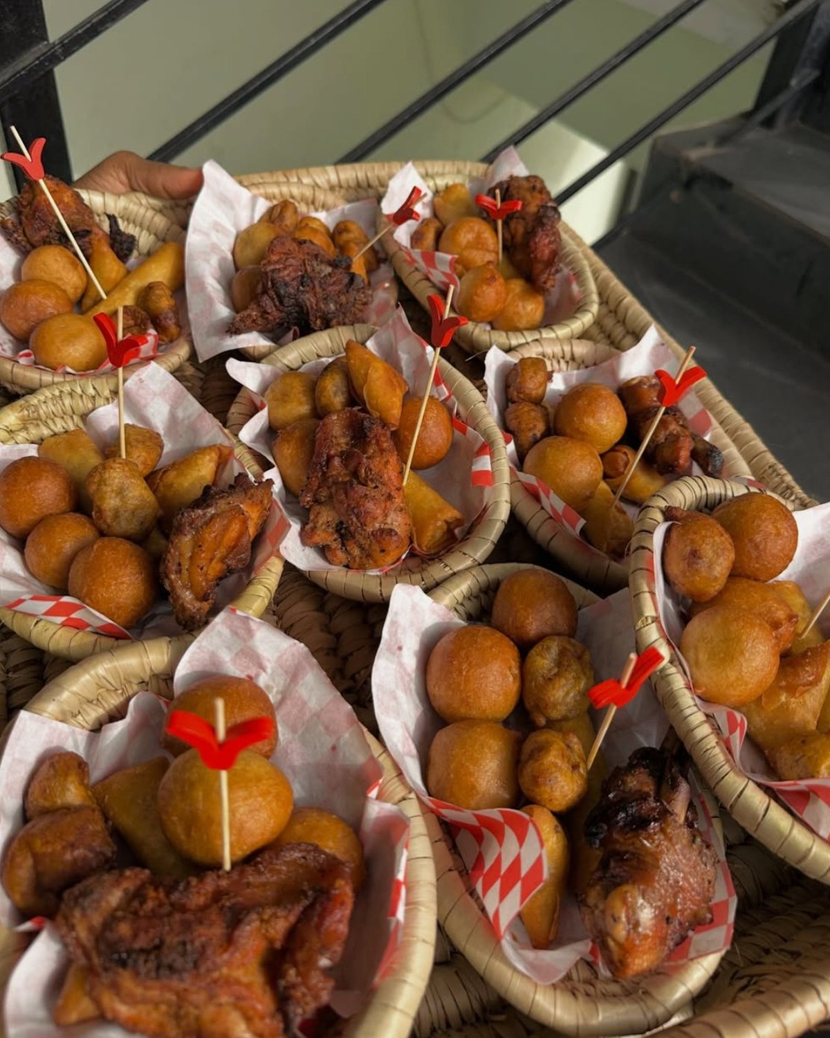 Dee Cooks — premium Lagos kitchen